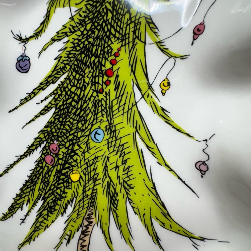How The Grinch Stole Christmas Who Ville Christmas Tree Trinket Catch All Tray - Picture 11 of 12